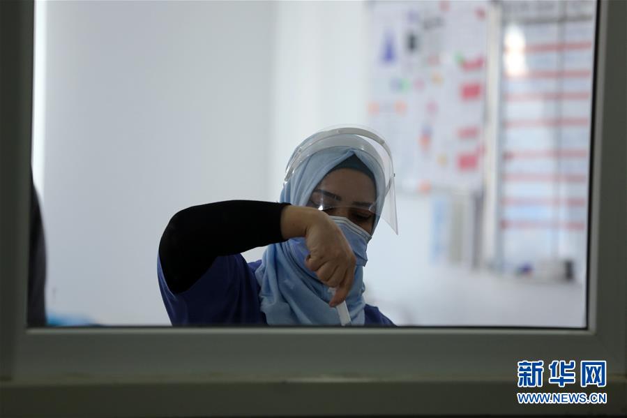（國際&middot;圖文互動）（3）通訊：疫情重壓下的摩蘇爾&mdash;&mdash;毀于戰(zhàn)火的醫(yī)衛(wèi)系統(tǒng)面臨雙重挑戰(zhàn)
