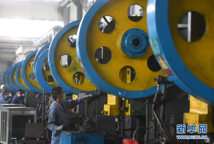 （新華全媒頭條&middot;迎接兩會特別報(bào)道&middot;圖文互動）（6）不同尋常的兩會 萬眾一心的力量&mdash;&mdash;寫在2020年全國兩會召開之際