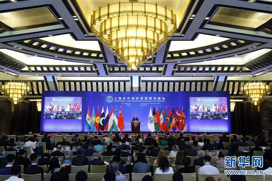 (新華全媒頭條·圖文互動)(9)構(gòu)建命運共同體 開啟上合新時代——習(xí)近平主席推動上合組織發(fā)展五年間