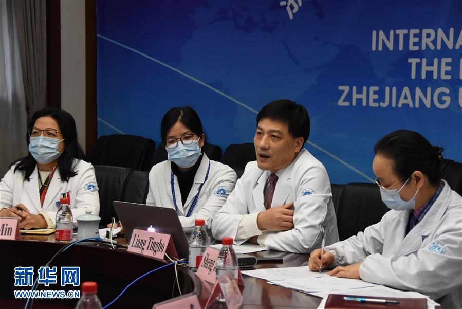 （在習(xí)近平新時代中國特色社會主義思想指引下&mdash;&mdash;新時代新作為新篇章&middot;習(xí)近平總書記關(guān)切事&middot;圖文互動）（2）錘煉意志　輕裝上陣&mdash;&mdash;黨員干部在一線磨礪閃光故事