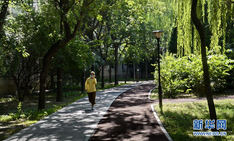 （總書記推動(dòng)的改革身邊事&middot;文化改革篇）（3）特寫：&ldquo;生活便利了，環(huán)境變美了，人也舒心了&rdquo; &mdash;&mdash;感受基層文明實(shí)踐站里的惠民服務(wù)