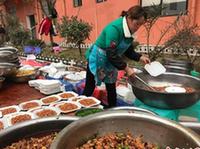 易地扶貧搬遷戶(hù)的&ldquo;小年&rdquo;：最美不過(guò)鄰里團(tuán)圓飯