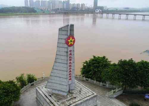 從西柏坡到于都，讀懂&ldquo;初心&rdquo;之重