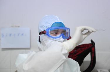 &ldquo;95后&rdquo;男護(hù)士抗&ldquo;疫&rdquo;上崗記