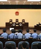 河南掃黑除惡大案開庭 8名公職人員如何為黑惡勢(shì)力&ldquo;撐傘&rdquo;？