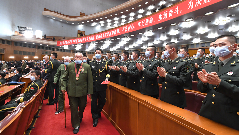 大會前，志愿軍老同志入場