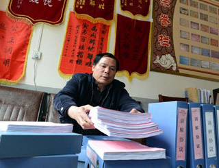 &ldquo;一離開(kāi)群眾，內(nèi)心就感到孤獨(dú)&rdquo;&mdash;&mdash;記&ldquo;鄉(xiāng)村判官&rdquo;楊斌圣