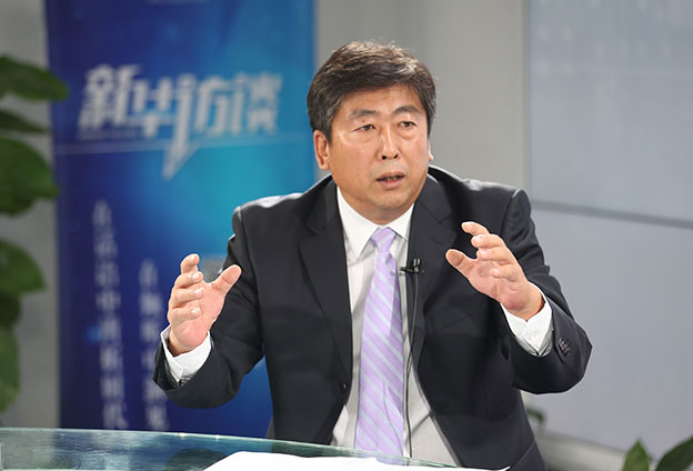 最根本的就是錢從哪里來、人往哪里去。