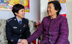 &ldquo;掌上警務室里的聲音，我會帶到北京&rdquo;