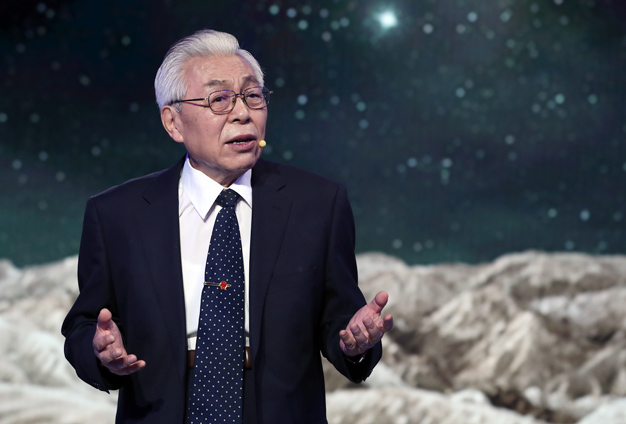 雖然已經84歲了，但我還會加倍努力。