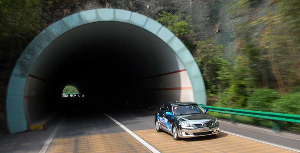 我國無人駕駛汽車背后的&ldquo;黑科技&rdquo;(組圖)