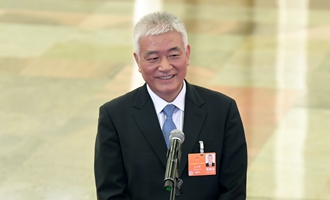 科學(xué)技術(shù)部部長(zhǎng)王志剛在&ldquo;部長(zhǎng)通道&rdquo;接受采訪(fǎng)