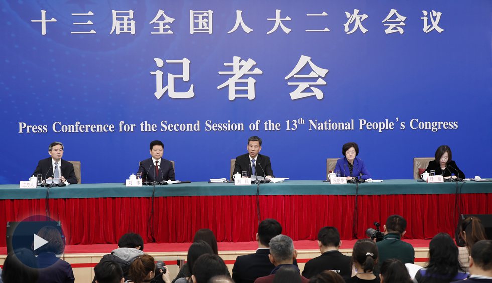 財政部就&ldquo;財稅改革和財政工作&rdquo;答記者問