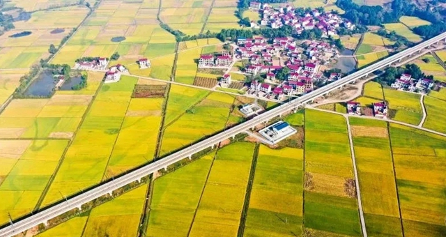 再次出發(fā)！最美鐵路紅色昌贛等你來