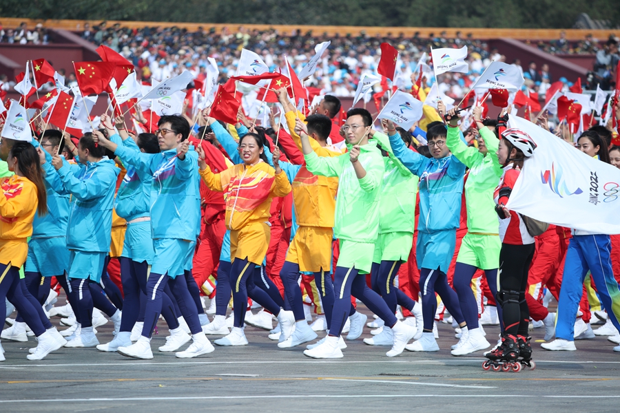 群眾大游行，歡樂(lè)的海洋！