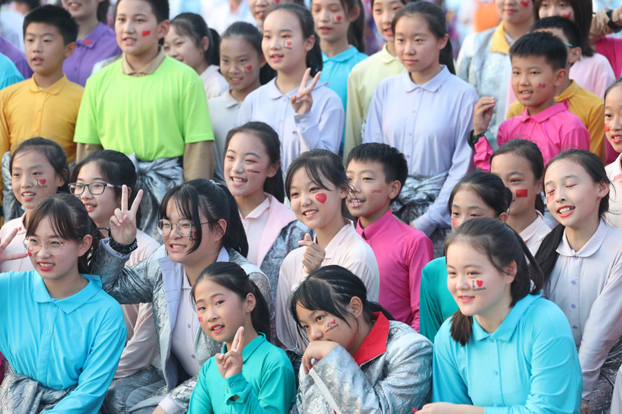 今晚，我們歡聚在天安門廣場