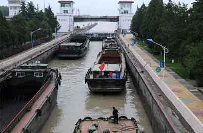 京杭古運河蘇北航段借力&ldquo;綠色航運&rdquo;煥發(fā)生機(jī)
