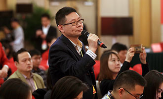 黨建雜志、黨建網(wǎng)記者提問