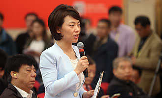 中央電視臺(tái)、中國(guó)國(guó)際電視臺(tái)記者提問(wèn)