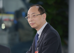 訪(fǎng)談進(jìn)行中