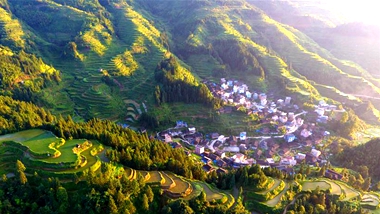 生態(tài)中國&middot;多情苗山醉壯鄉(xiāng)