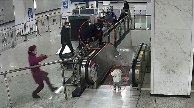 你飛身跳躍的樣子，真帥！