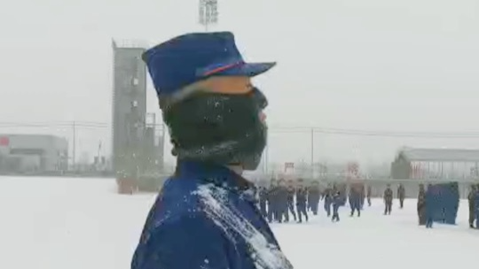 新訓消防員的隊列你們能打幾分？我不是一個人在戰(zhàn)斗！
