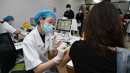 專家分析：國內(nèi)疫苗供應量是否跟得上？