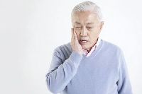 【健康解碼】牙疼的時(shí)候喝冰啤酒會(huì)緩解牙痛嗎？