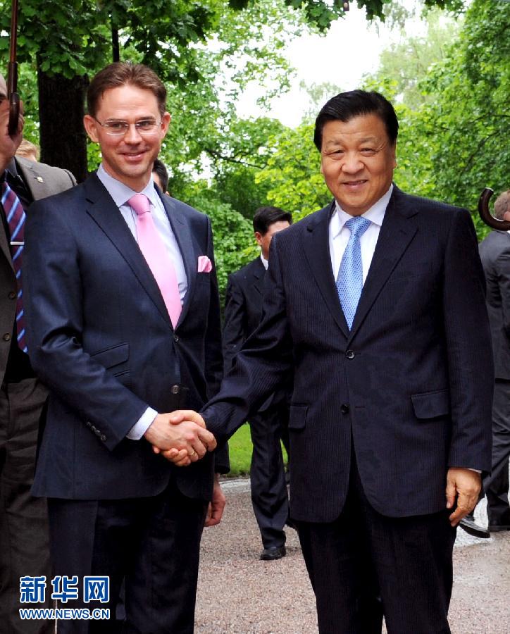 6月12日，中共中央政治局常委、中央書記處書記劉云山在赫爾辛基會見芬蘭總理卡泰寧。 新華社記者饒愛民攝