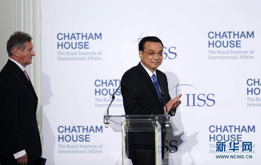 6月18日，國務(wù)院總理李克強(qiáng)在倫敦金融城市長官邸面向英國皇家國際問題研究所和國際戰(zhàn)略研究所兩大智庫發(fā)表題為《共建包容發(fā)展的美好世界》的演講。新華社記者 張鐸 攝