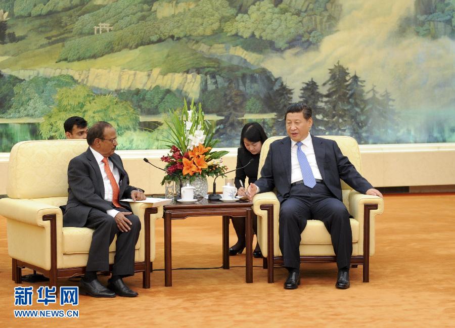 9月9日，國(guó)家主席習(xí)近平在北京人民大會(huì)堂會(huì)見(jiàn)印度總理特使、國(guó)家安全顧問(wèn)多瓦爾。 新華社記者 張鐸 攝