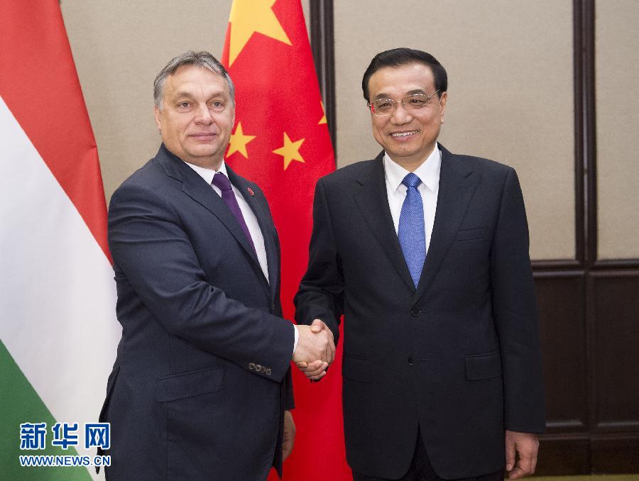 12月17日，中國國務院總理李克強在貝爾格萊德會見匈牙利總理歐爾班。 新華社記者黃敬文攝 