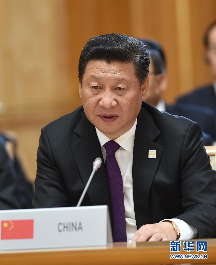 7月9日，金磚國家領(lǐng)導(dǎo)人第七次會(huì)晤在俄羅斯烏法舉行。中國國家主席習(xí)近平、俄羅斯總統(tǒng)普京、巴西總統(tǒng)羅塞夫、印度總理莫迪、南非總統(tǒng)祖馬出席。這是習(xí)近平發(fā)表題為《共建伙伴關(guān)系　共創(chuàng)美好未來》的主旨講話。新華社記者 饒愛民 攝 