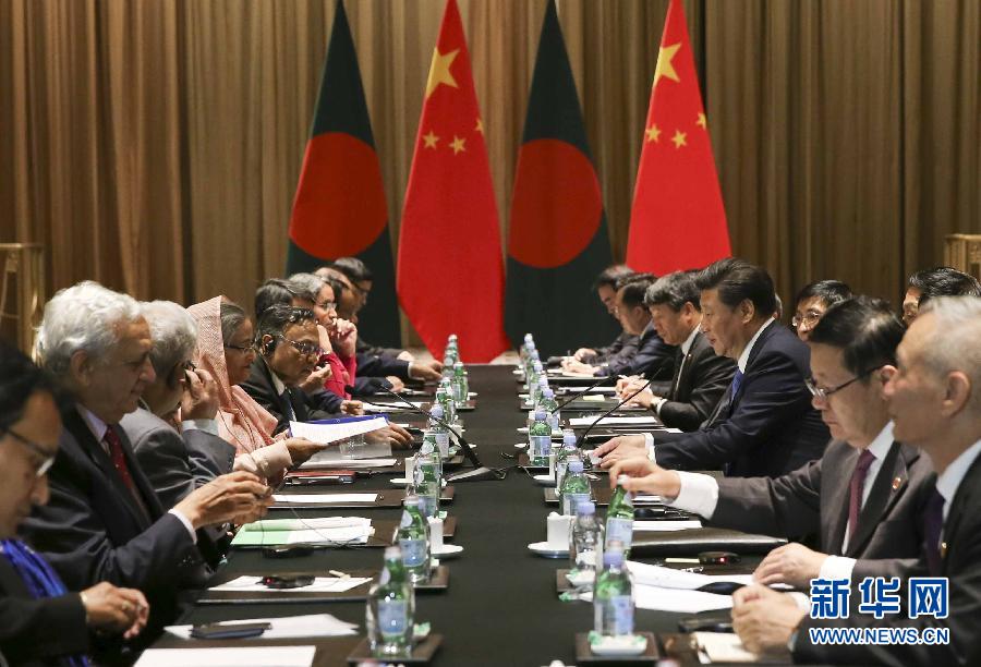 9月26日，國家主席習近平在紐約會見孟加拉國總理哈西娜。新華社記者蘭紅光攝 