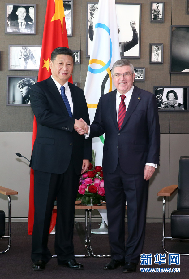 1月18日，國(guó)家主席習(xí)近平在瑞士洛桑國(guó)際奧林匹克博物館會(huì)見國(guó)際奧林匹克委員會(huì)主席巴赫。 新華社記者 姚大偉 攝
