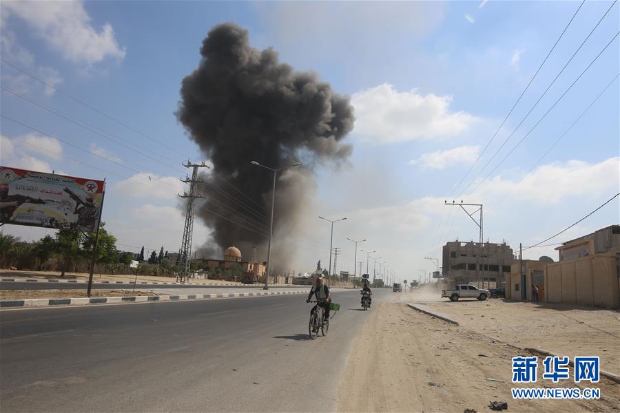 （國(guó)際&middot;一周看天下）戰(zhàn)機(jī)轟炸