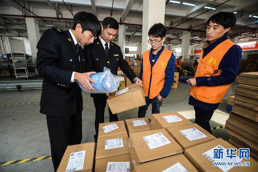 （新華全媒頭條&middot;圖文互動(dòng)）（13）從進(jìn)博會(huì)到&ldquo;雙11&rdquo; 超級(jí)訂單背后蘊(yùn)藏中國(guó)動(dòng)能