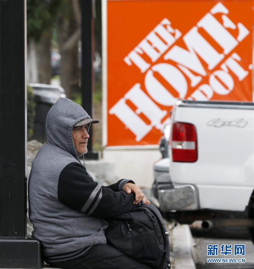 （國(guó)際&middot;圖文互動(dòng)）（3）通訊：&ldquo;根本沒有人在乎我們&rdquo;&mdash;&mdash;探訪美墨邊境墻邊的&ldquo;日工&rdquo;市場(chǎng)