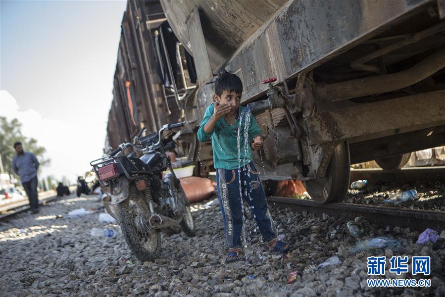 （國(guó)際）（3）鐵軌上的&ldquo;家&rdquo;