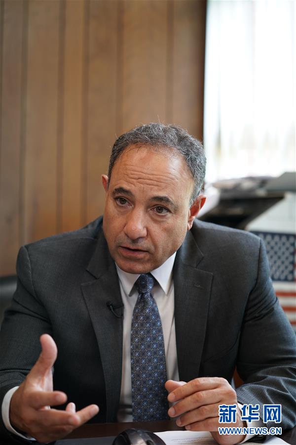 （國際&middot;圖文互動(dòng)）（1）通訊：安全、好用、實(shí)惠&mdash;&mdash;美國電信運(yùn)營商的華為親體驗(yàn)