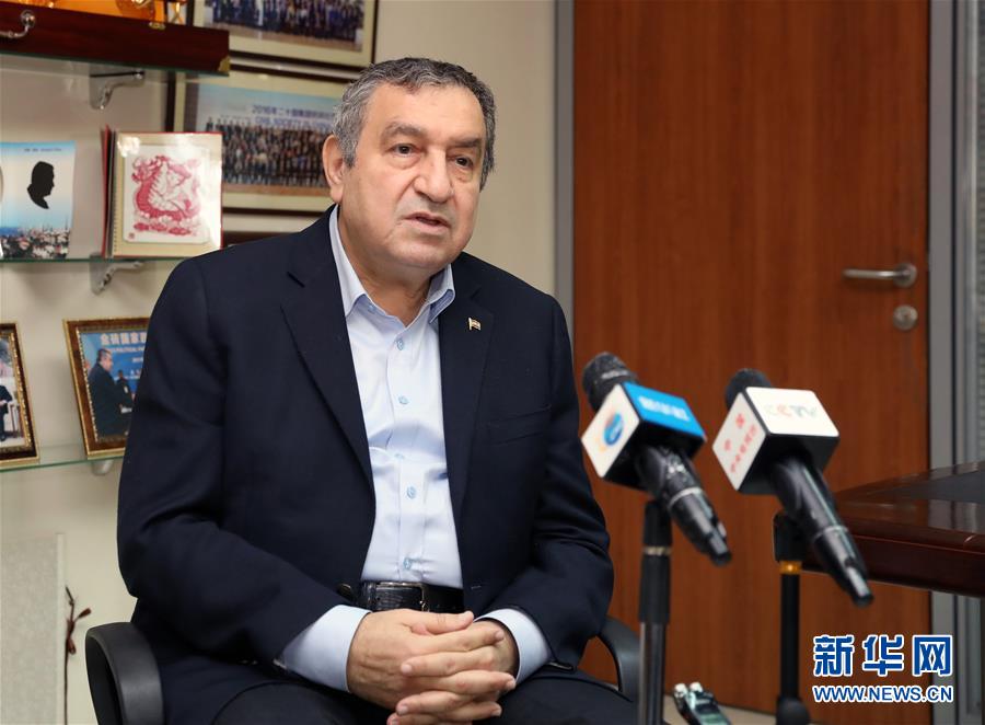 （國(guó)際&middot;圖文互動(dòng)）專(zhuān)訪(fǎng)：美國(guó)挑起經(jīng)貿(mào)摩擦無(wú)法阻止中國(guó)經(jīng)濟(jì)發(fā)展&mdash;&mdash;訪(fǎng)埃及前總理埃薩姆&middot;謝拉夫