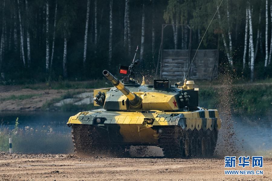 （國際）（6）中國&ldquo;坦克兩項(xiàng)&rdquo;參賽隊(duì)在&ldquo;國際軍事比賽-2019&rdquo;中首賽告捷