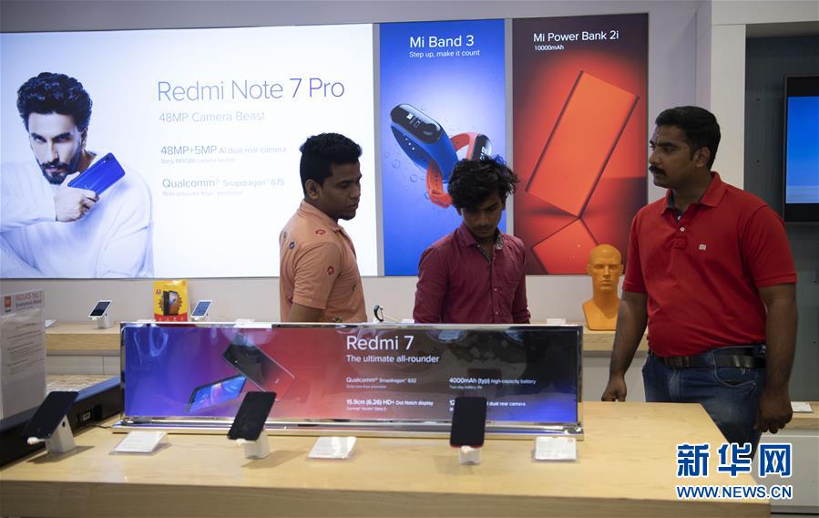 （習(xí)近平出訪配合稿&middot;圖文互動(dòng)）（5）特稿：電影、瑜伽、智能手機(jī)&mdash;&mdash;中印兩個(gè)文明古國(guó)交往&ldquo;新故事&rdquo;