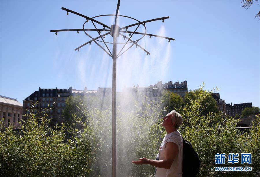 （國際）（3）法國迎來高溫&ldquo;烤&rdquo;驗 多地拉響&ldquo;紅色警報&rdquo;