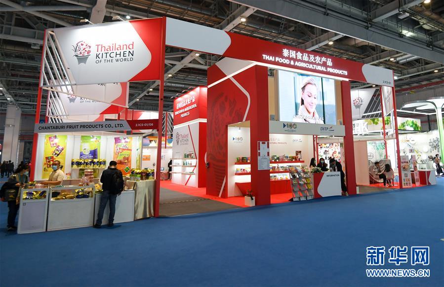 （第三屆進(jìn)博會&middot;圖文互動）（12）全球&ldquo;寶藏級&rdquo;美食薈萃&mdash;&mdash;進(jìn)博會食品及農(nóng)產(chǎn)品館遍藏世間珍饈