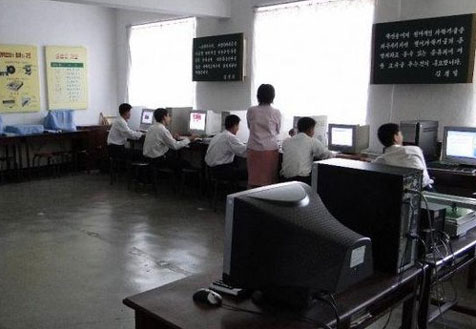 朝鮮斷網(wǎng)，是誰(shuí)拔的插頭？