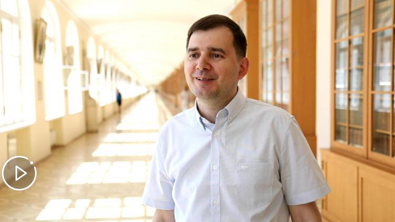 與習(xí)主席做校友，這感覺真棒！