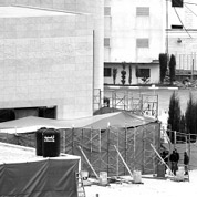 驗(yàn)尸能否解開謎團(tuán)？