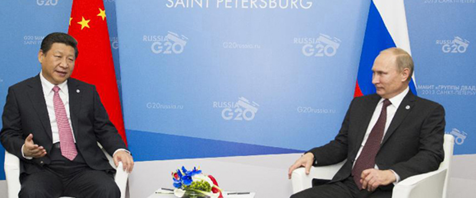 2013年9月，習(xí)近平會見俄羅斯總統(tǒng)普京